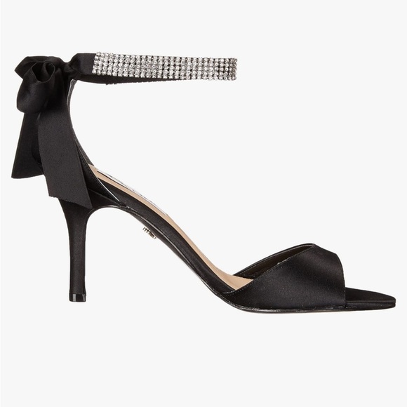 EUC Nina Vinnie Black Satin Shoes- worn once! Sz 8 - Picture 4 of 10